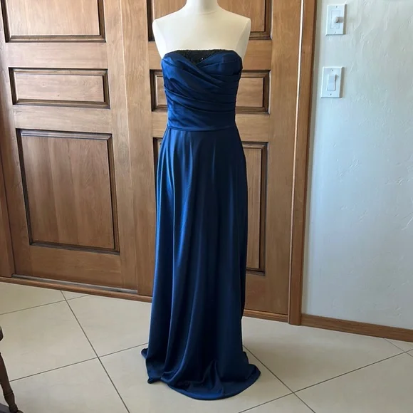 Lauren Ralph Lauren | Dresses | Lauren By Ralph Lauren Evening Gown Or Prom  Dress Size 2 Nwt | Poshmark